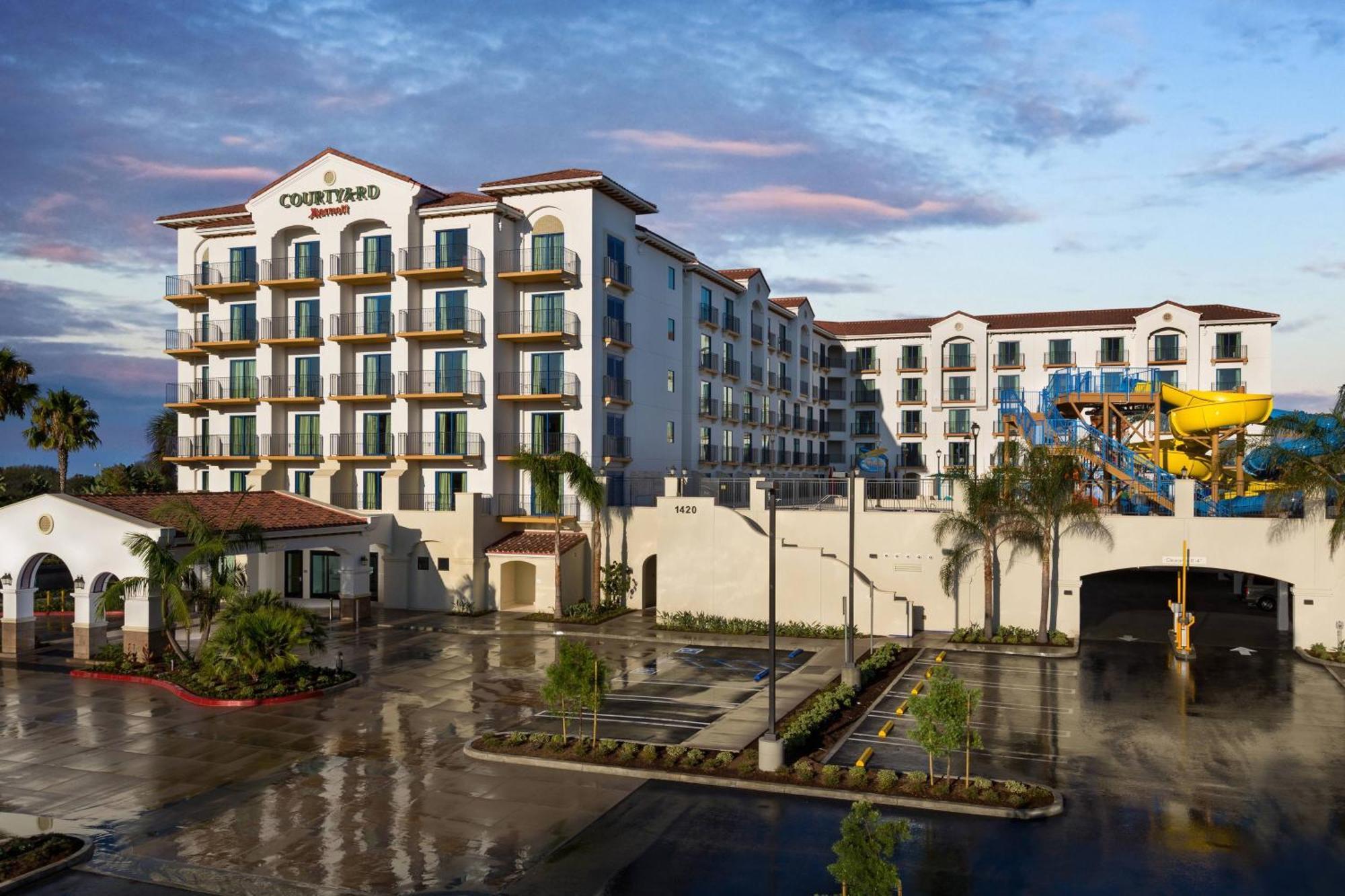 Courtyard Anaheim Theme Park Entrance Hotel Exterior foto